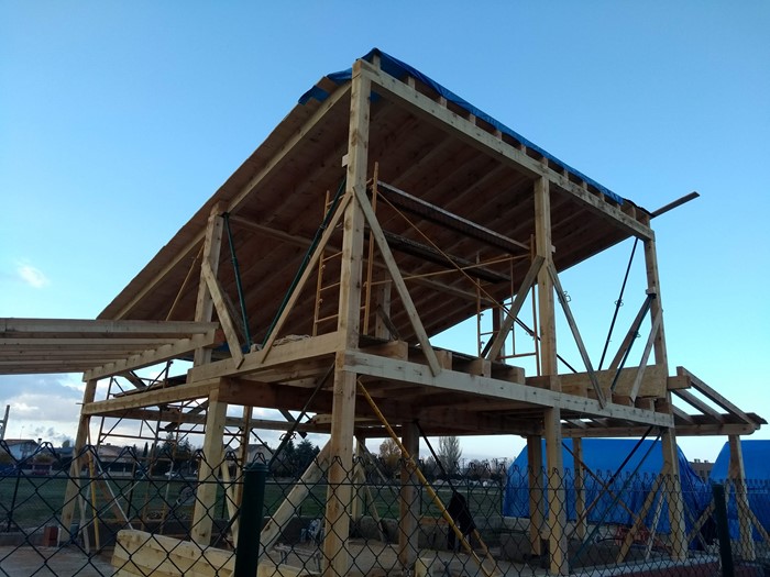 Casa unifamiliar en madera laminada